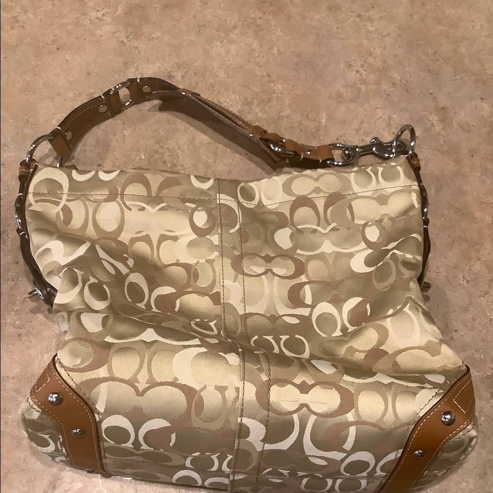 Coach F13981 Shoulder Purse